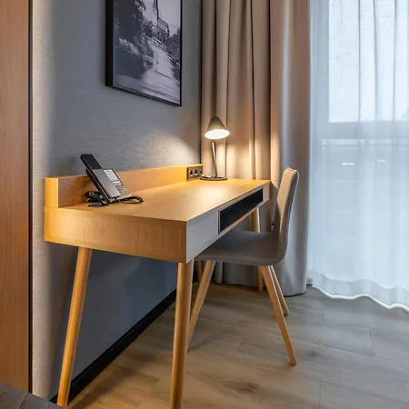 Scanhotels Stadthafen Szálloda 4*