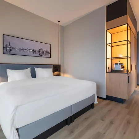 Szálloda Scanhotels Stadthafen