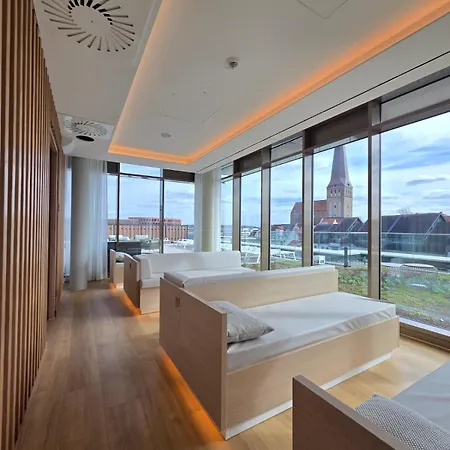 Hotel Scanhotels Stadthafen 4*