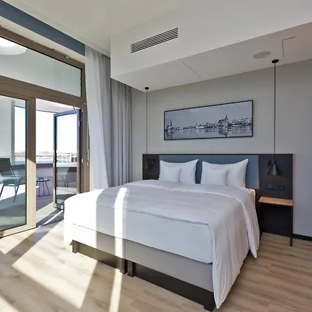 Scanhotels Stadthafen Szálloda 4*