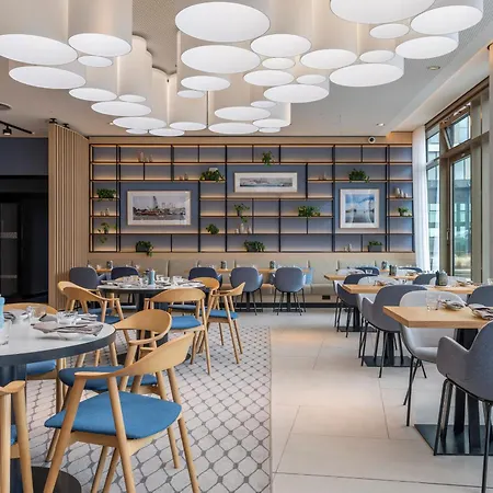 Scanhotels Stadthafen 4*