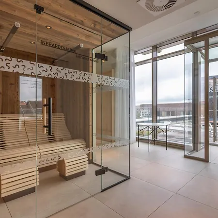 Scanhotels Stadthafen 4*