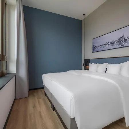 Scanhotels Stadthafen 4*
