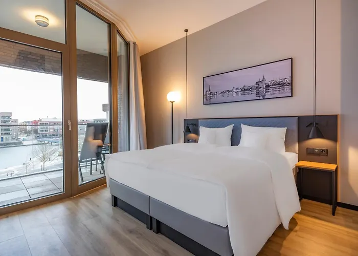 Scanhotels Stadthafen Hotel 4*